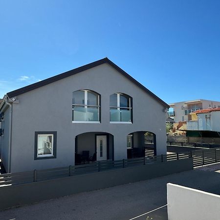 Apartmani Ivano Vir Dış mekan fotoğraf